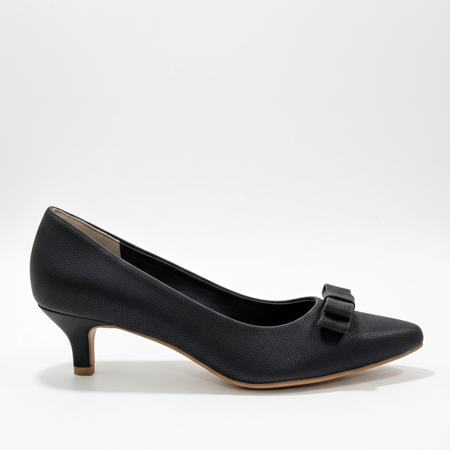Onyx Bow Women Court Shoes 648-7
