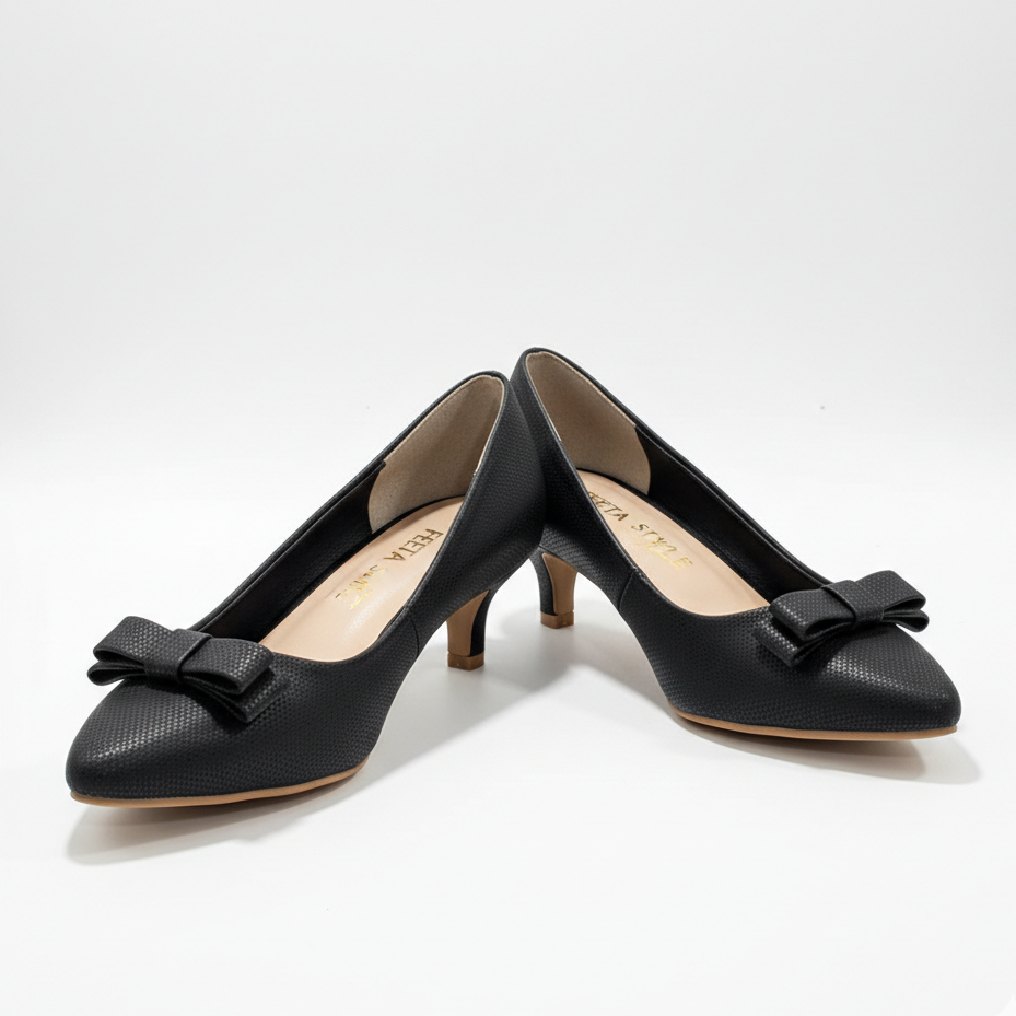 Onyx Bow Women Court Shoes 648-7